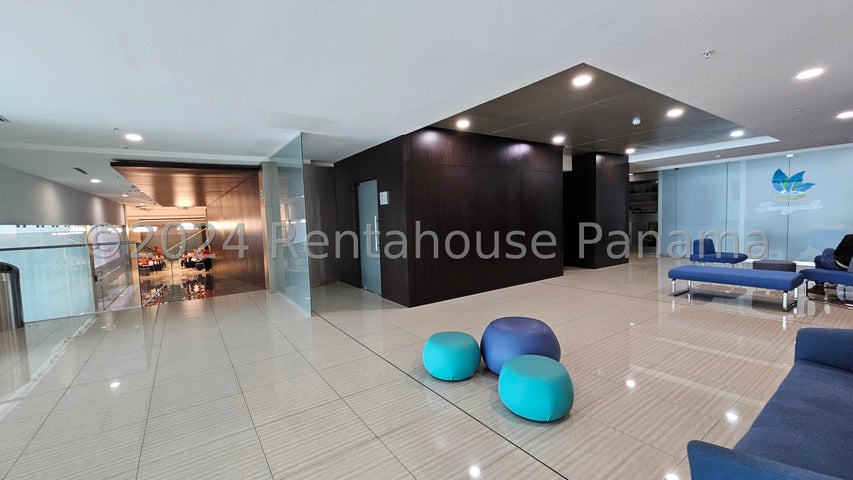 Office Space in Rali Business Center on Avenida Balboa